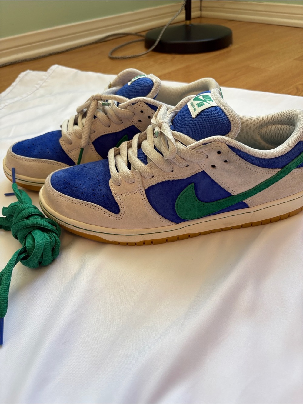 Nike Men’s Dunk Low Pro SB ‘Hyper Royal Malachite’